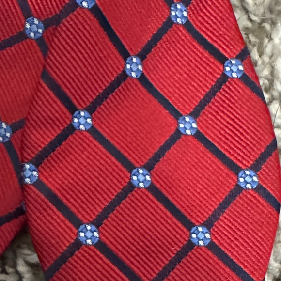Rooster Red and Blue Patterned Bow Tie - Picture 3 of 4